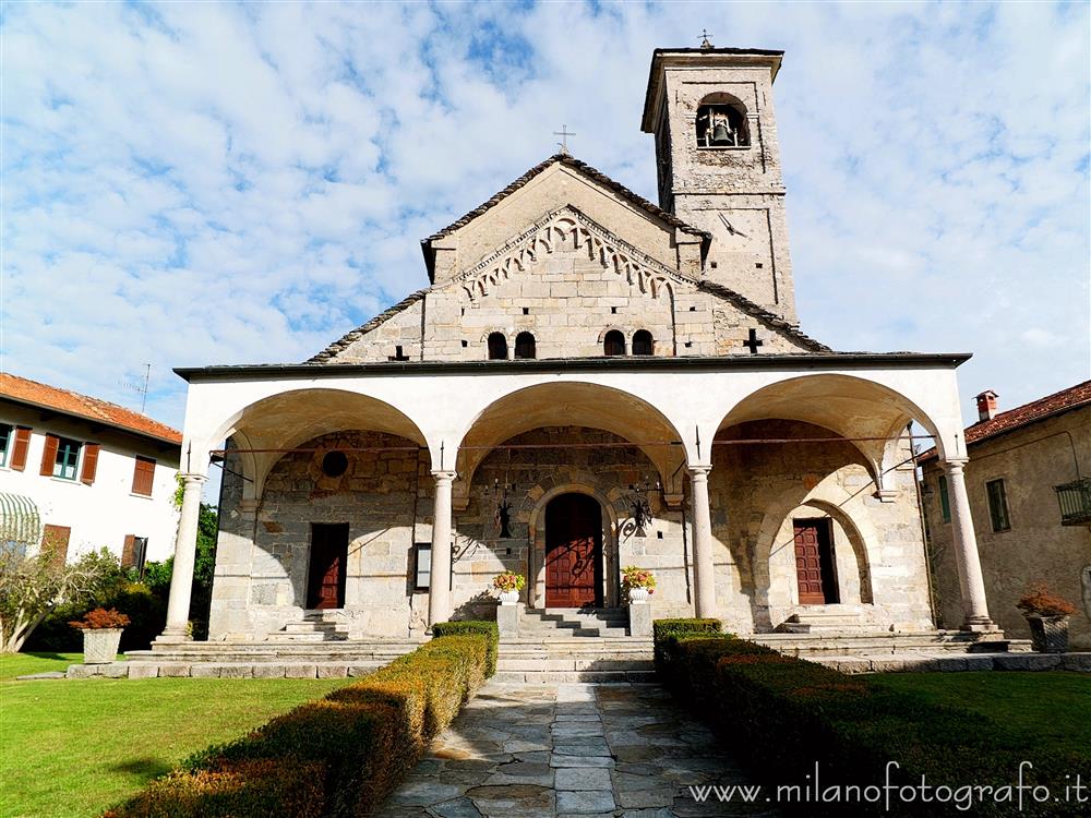 Brovello-Carpugnino (Verbano-Cusio-Ossola) - Facciata della Chiesa di San Donato